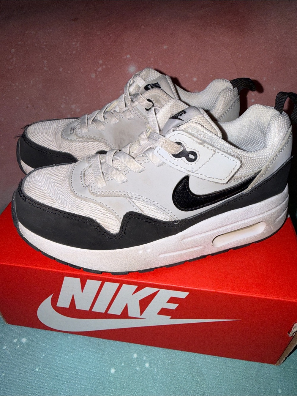 Nike White and Black Kids' Air Max 1 easyon no Lace Sneakers 12.5c